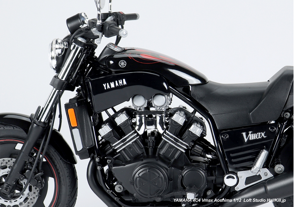 1/12 YAMAHA 4C4 Vmax Aoshima